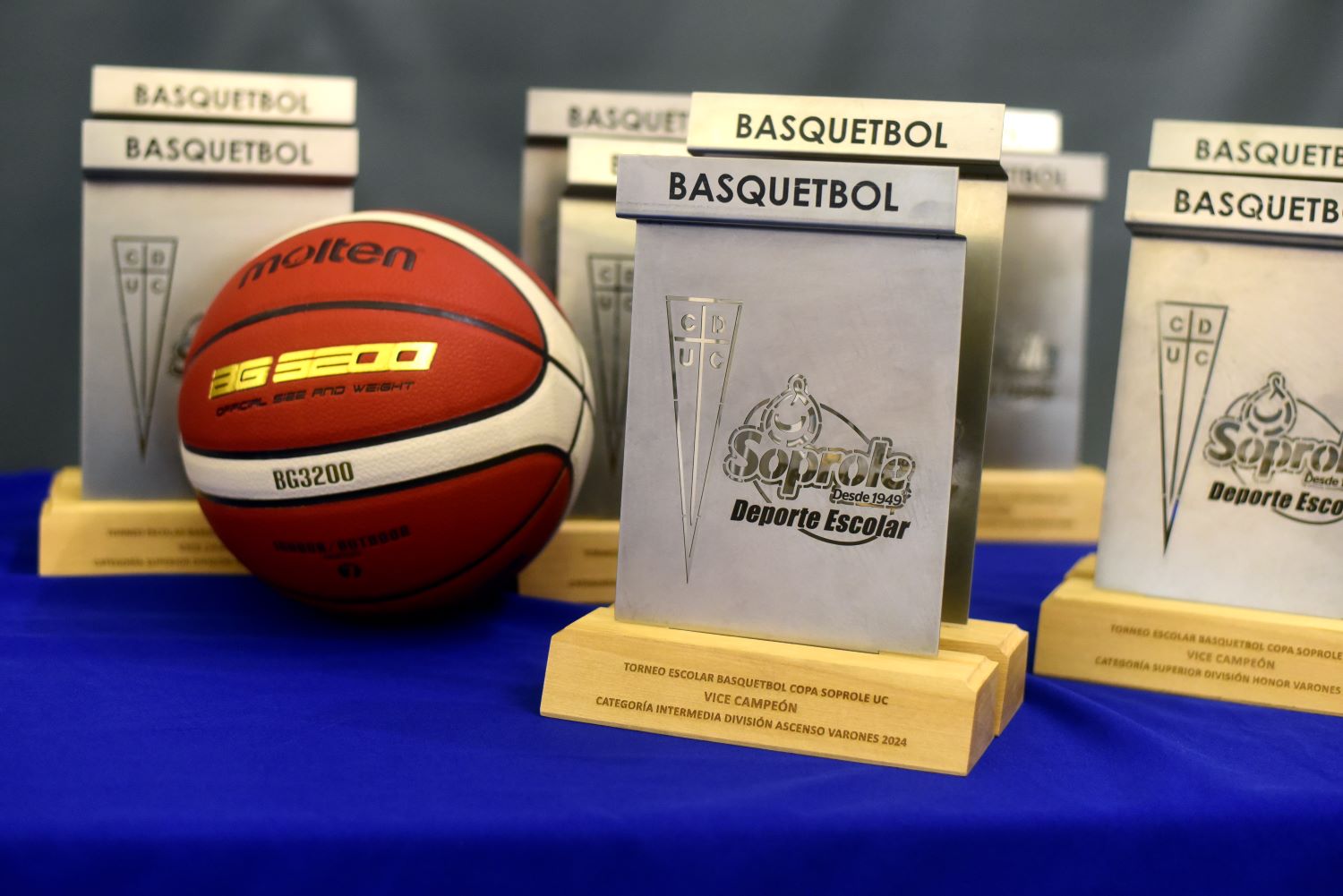 Dos categorías del UC Soprole 2025 avanzan a semifinales tras emocionantes triunfos